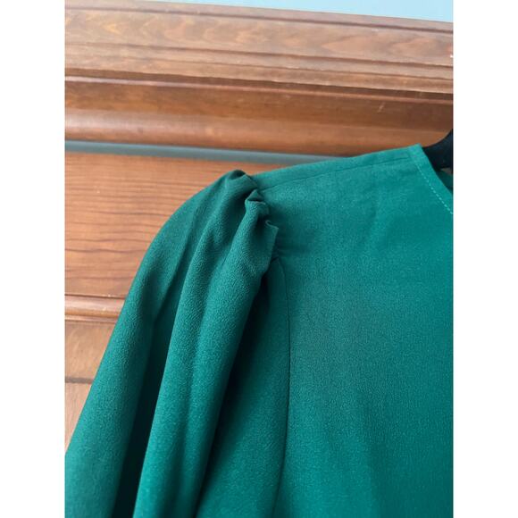 NWT J. Crew Women's Puff Long Sleeve Keyhole Drapey Crepe Blouse Green Size ST - Picture 11 of 12